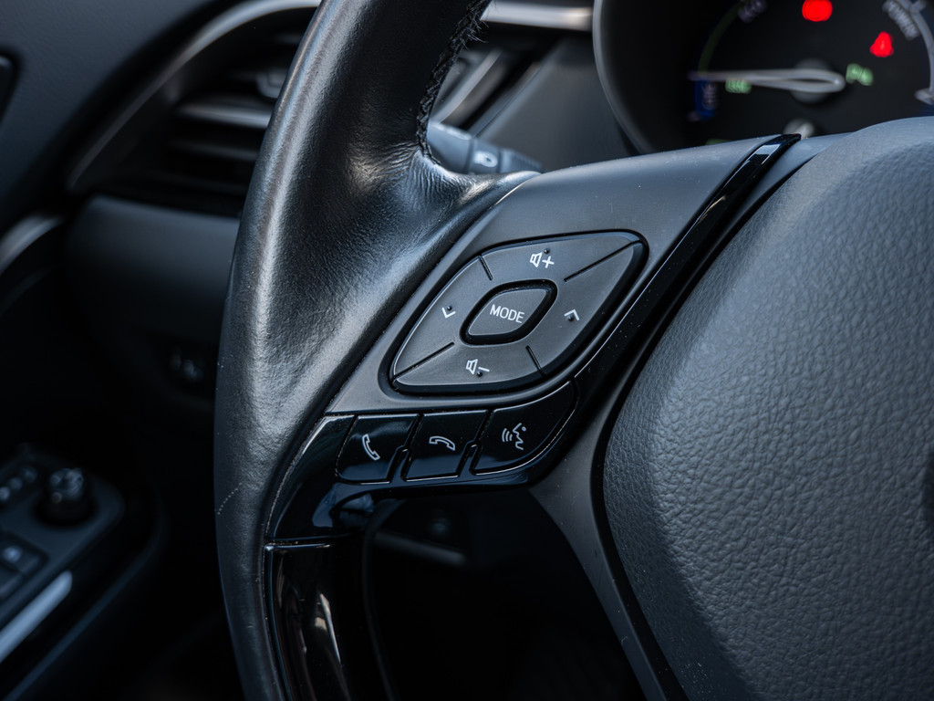 Fahrzeugansicht TOYOTA C-HR 1.8 Hybrid Team D - Bild 32