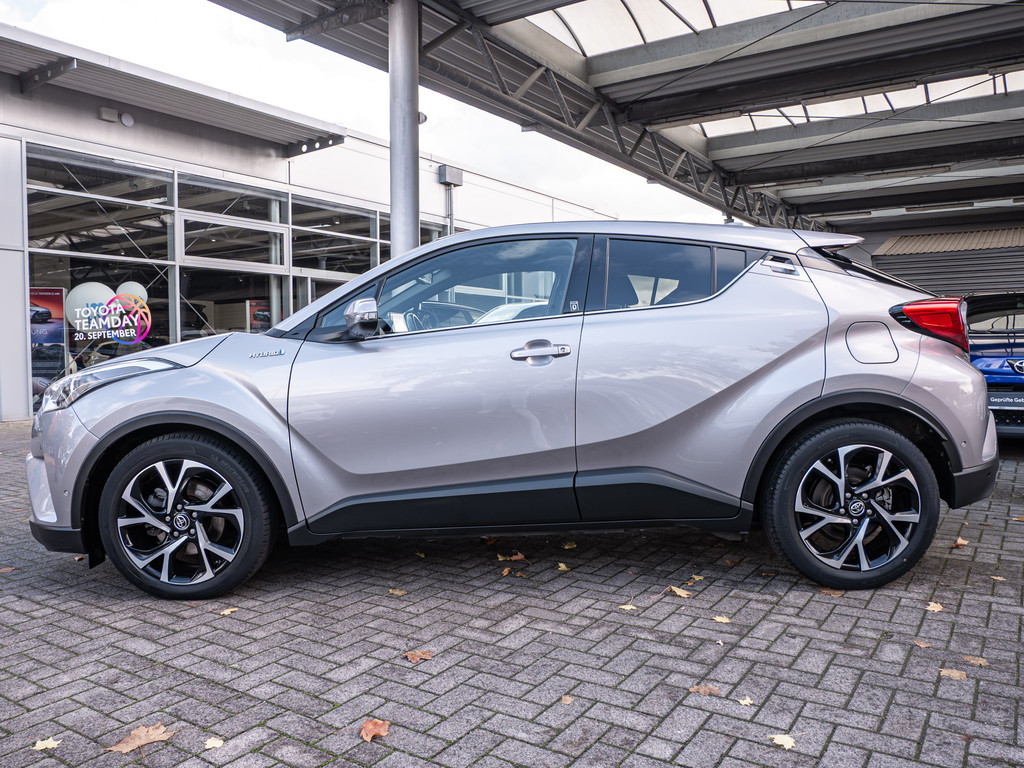 Fahrzeugansicht TOYOTA C-HR 1.8 Hybrid Team D - Bild 45