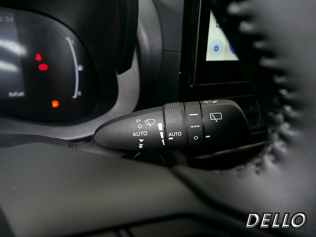 Fahrzeugansicht TOYOTA Yaris Cross 1.5 Hybrid FWD Teamplayer - Bild 25