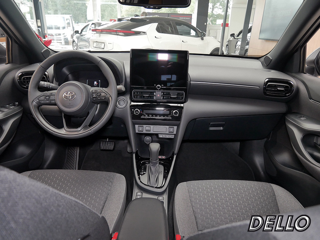 Fahrzeugansicht TOYOTA Yaris Cross 1.5 Hybrid FWD Teamplayer - Bild 41
