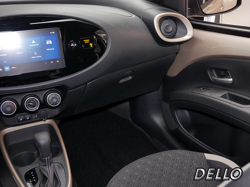 Fahrzeugansicht TOYOTA Aygo X 1.0 Teamplayer - Bild 3