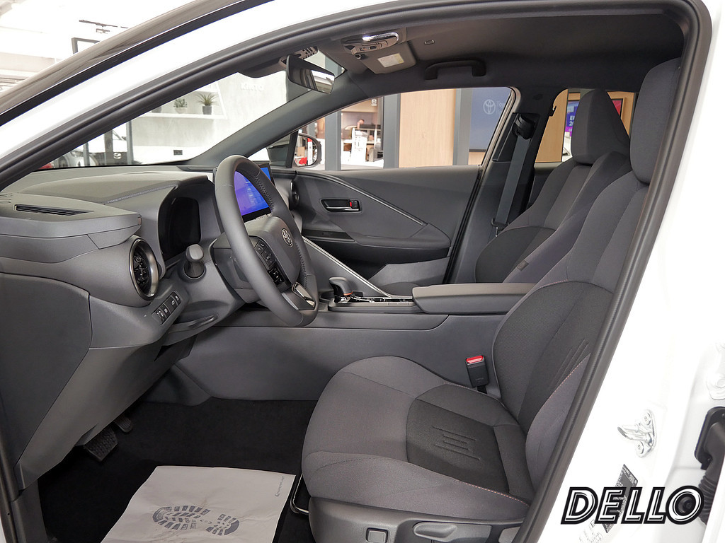 Fahrzeugansicht TOYOTA C-HR 2.0 Hybrid FWD Team Deutschland - Bild 8