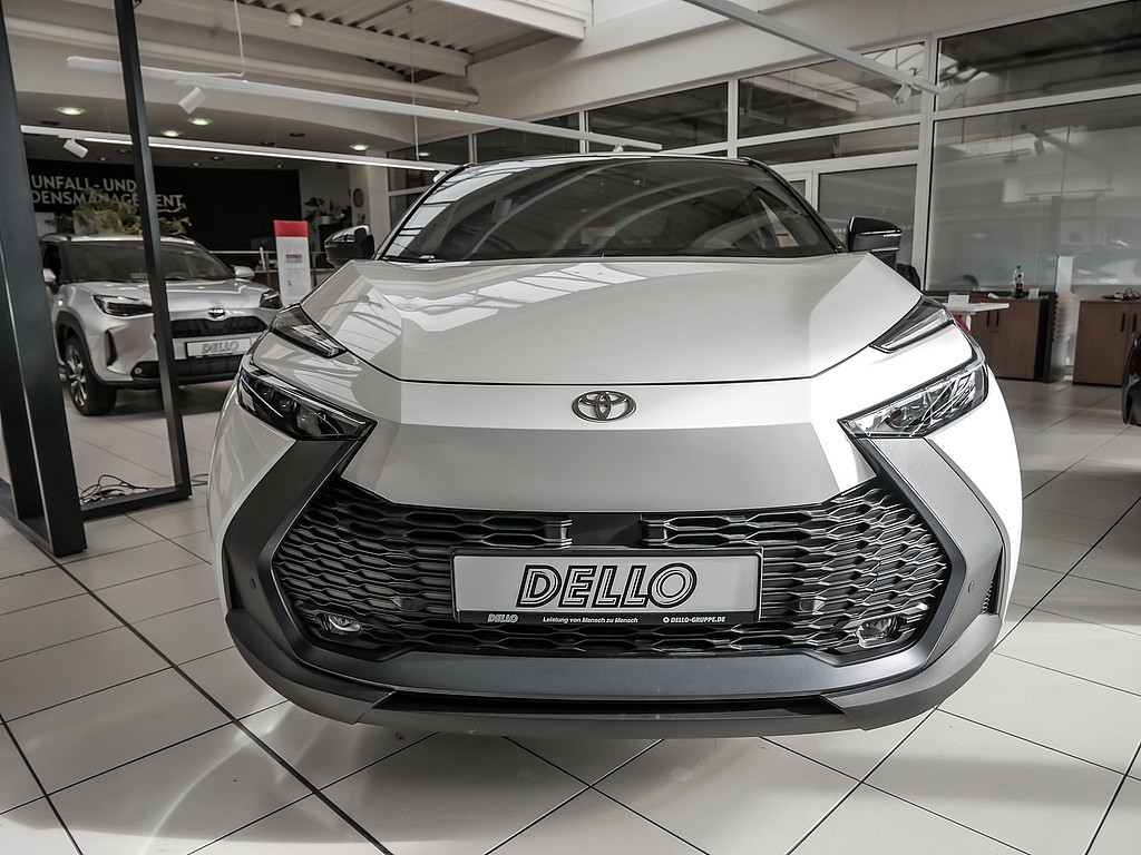 Fahrzeugansicht TOYOTA C-HR 2.0 Hybrid Team Deutschland - Bild 12