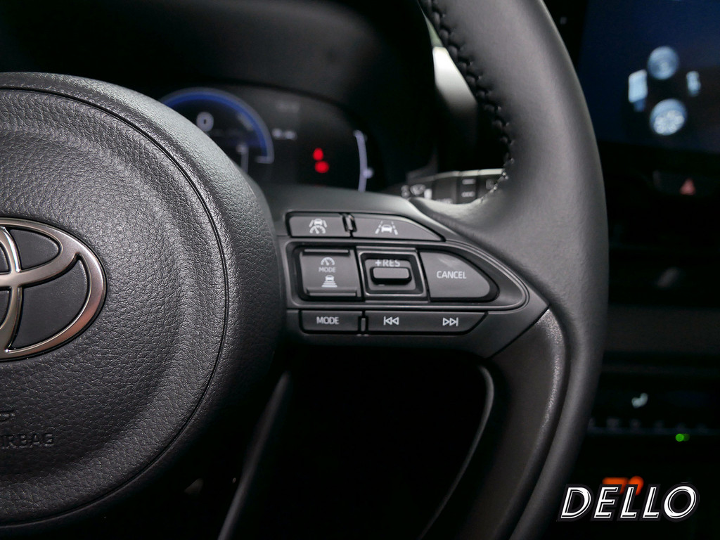 Fahrzeugansicht TOYOTA Yaris Hybrid 1.5 VVT-iE Teamplayer - Bild 21