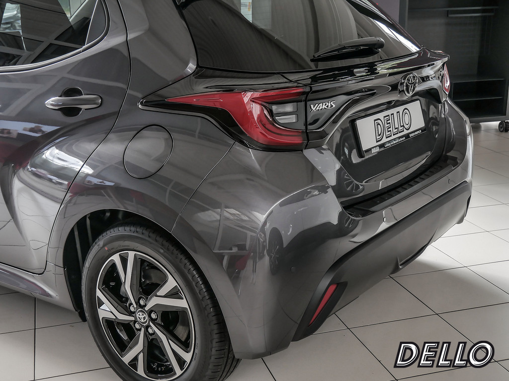 Fahrzeugansicht TOYOTA Yaris Hybrid 1.5 VVT-iE Teamplayer - Bild 29