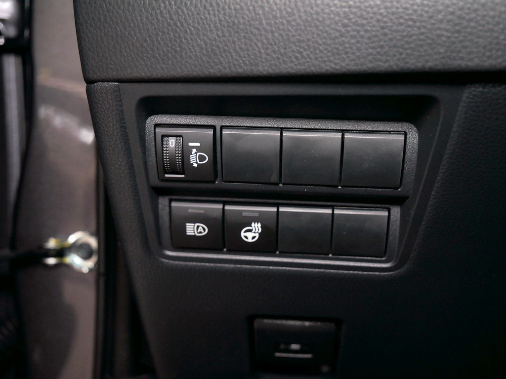 Fahrzeugansicht TOYOTA Yaris Hybrid 1.5 VVT-iE Teamplayer - Bild 26