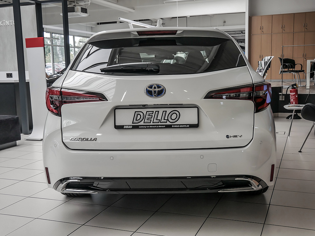 Fahrzeugansicht TOYOTA Corolla Touring Sports 2.0 Hybrid Teamplayer - Bild 34