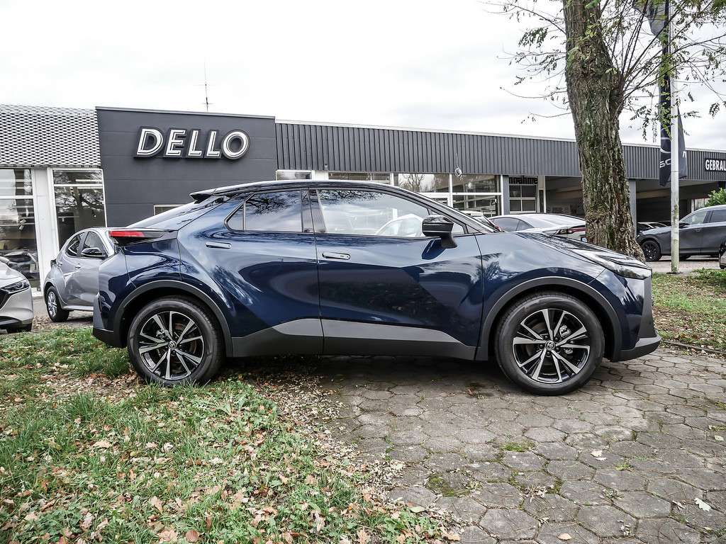 Fahrzeugansicht TOYOTA C-HR 1.8 Hybrid FWD Team Deutschland - Bild 34