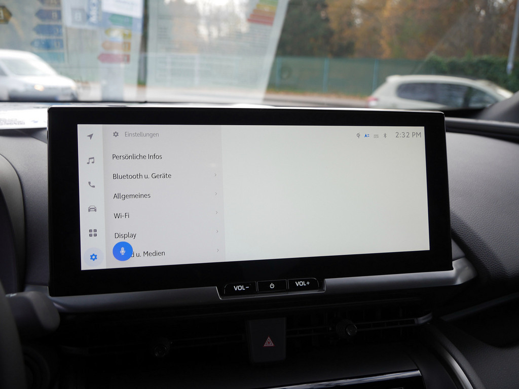 Fahrzeugansicht TOYOTA C-HR 1.8 Hybrid Team Deutschland - Bild 16