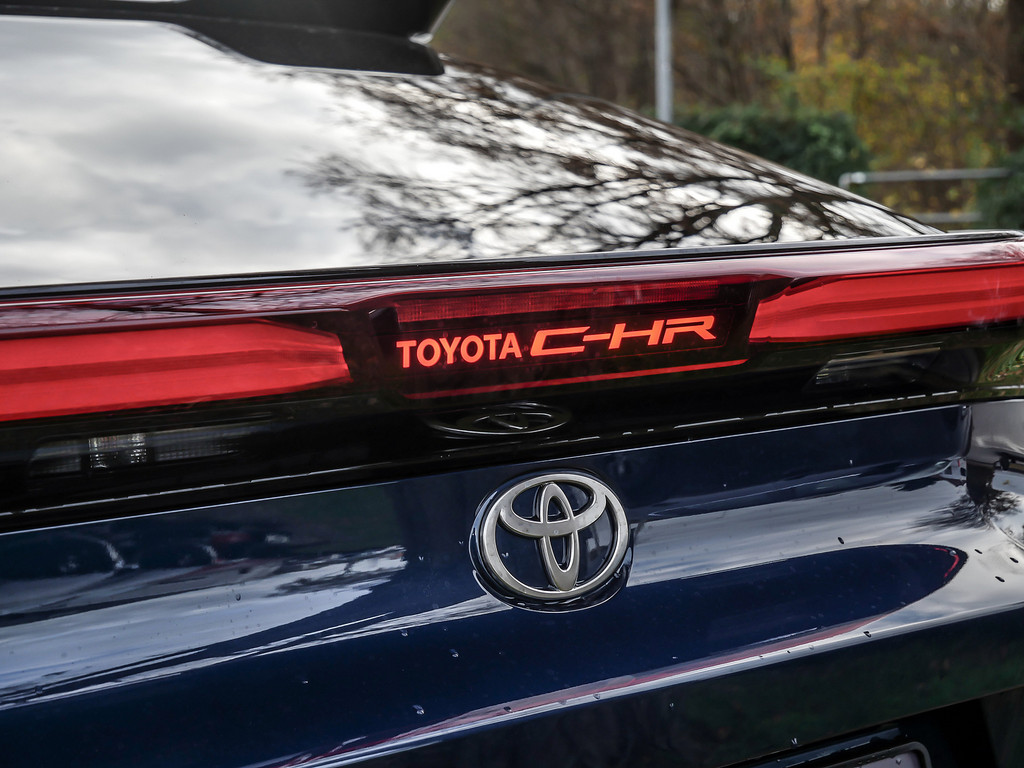 Fahrzeugansicht TOYOTA C-HR 1.8 Hybrid Team Deutschland - Bild 31