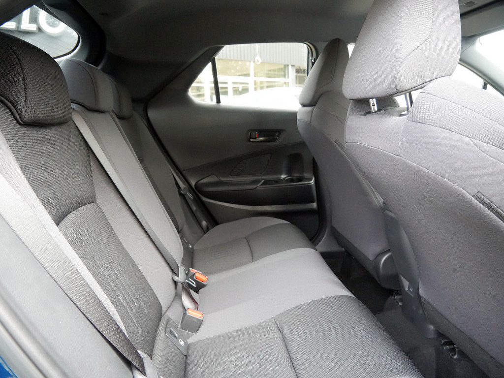 Fahrzeugansicht TOYOTA C-HR 1.8 Hybrid Team Deutschland - Bild 42