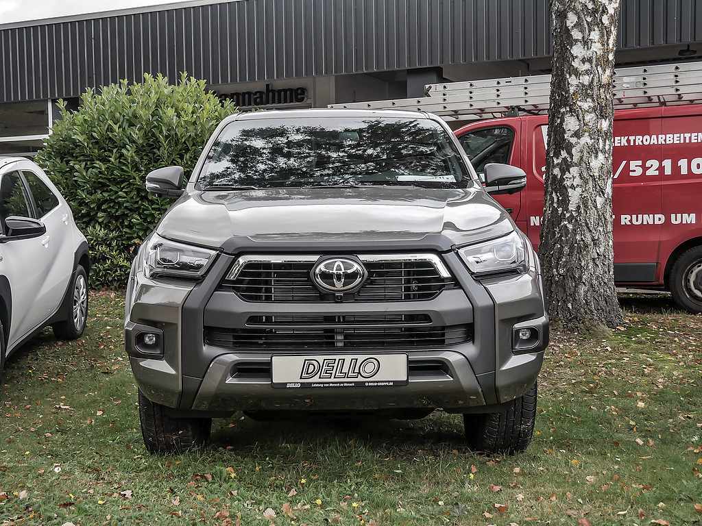 Fahrzeugansicht TOYOTA Hilux 2.8 Double Cab Invincible 4x4 - Bild 12