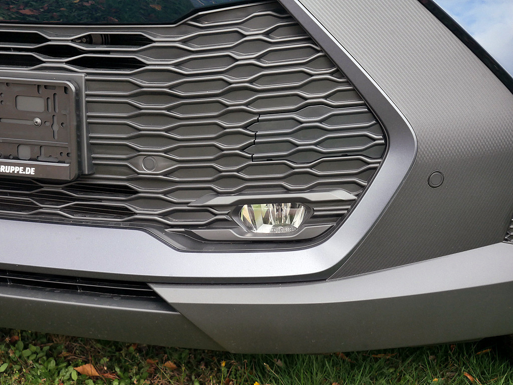 Fahrzeugansicht TOYOTA C-HR 2.0 Plug-In Hybrid FWD Teamplayer - Bild 31