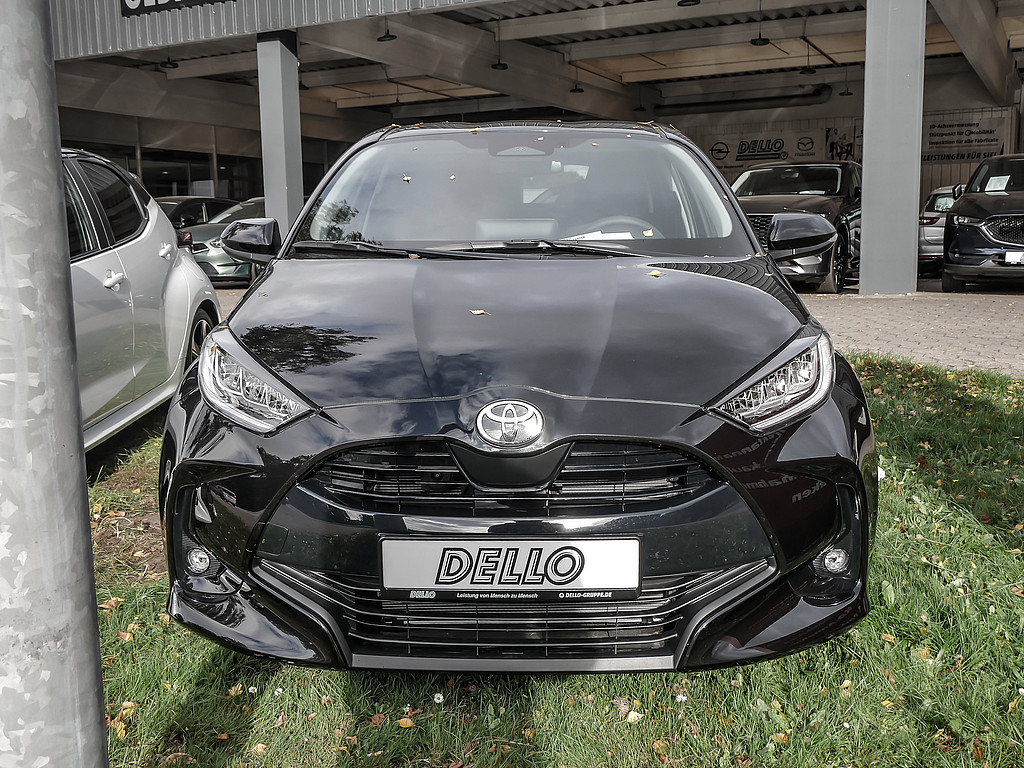 Fahrzeugansicht TOYOTA Yaris Hybrid 1.5 VVT-iE Teamplayer - Bild 12