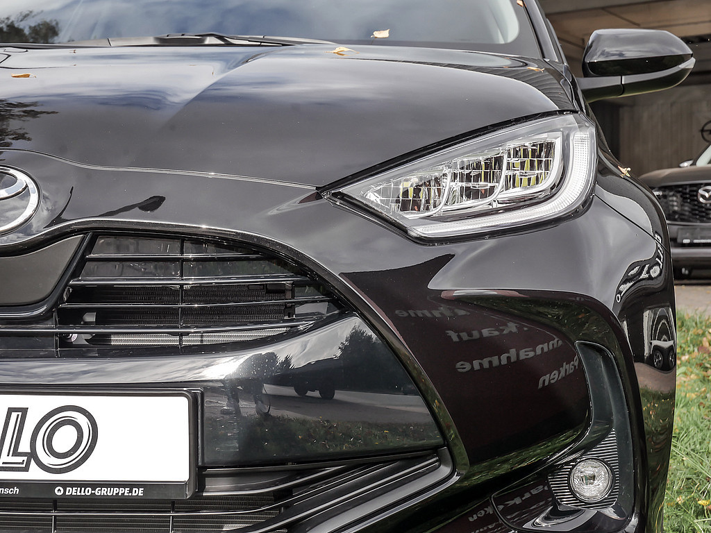 Fahrzeugansicht TOYOTA Yaris Hybrid 1.5 VVT-iE Teamplayer - Bild 22