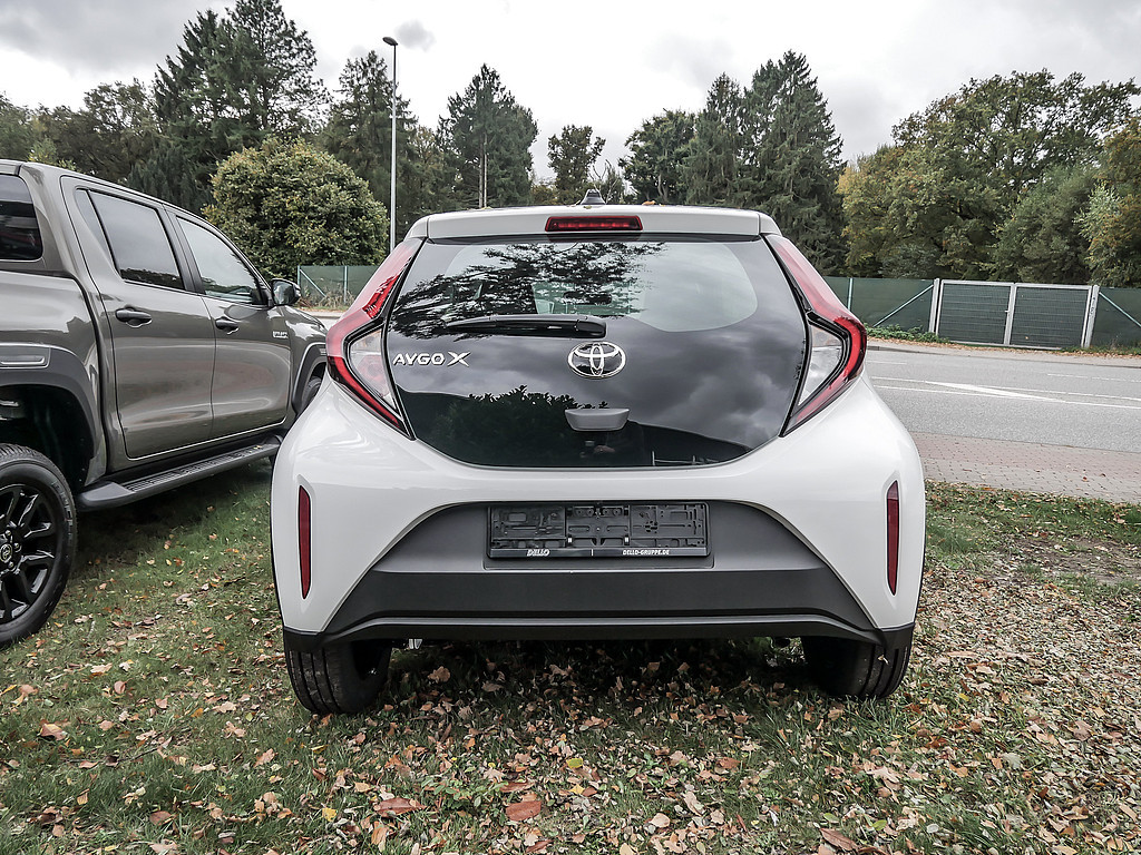 Fahrzeugansicht TOYOTA Aygo X 1.0 Play - Bild 27