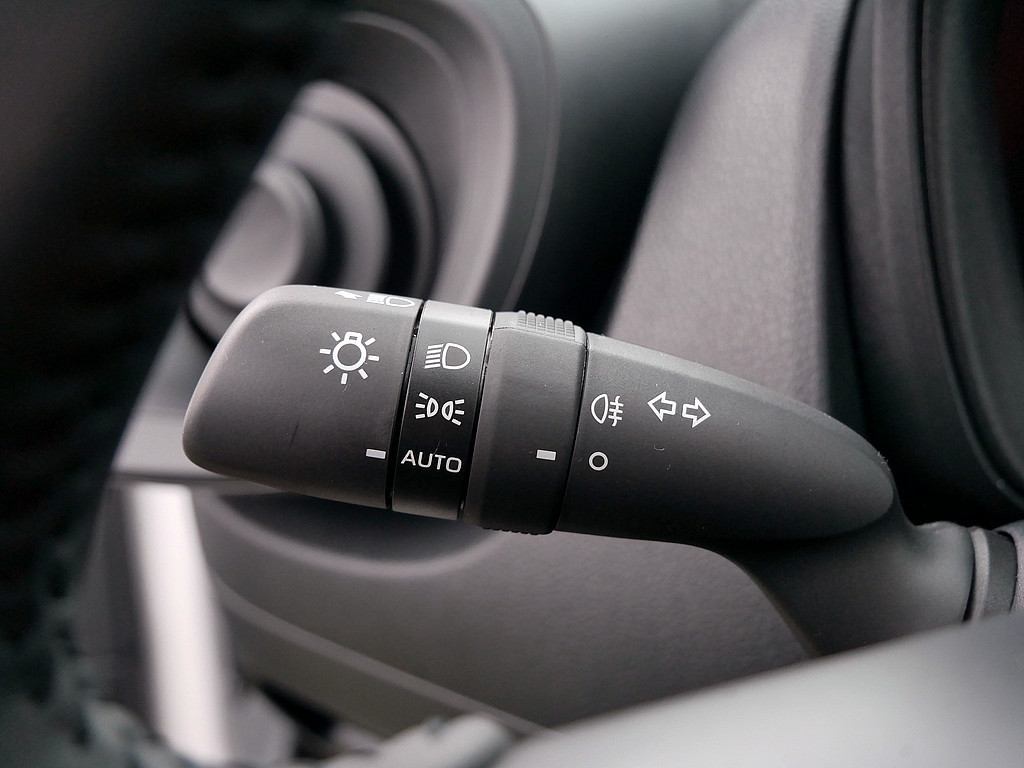 Fahrzeugansicht TOYOTA Aygo X 1.0 Play - Bild 19