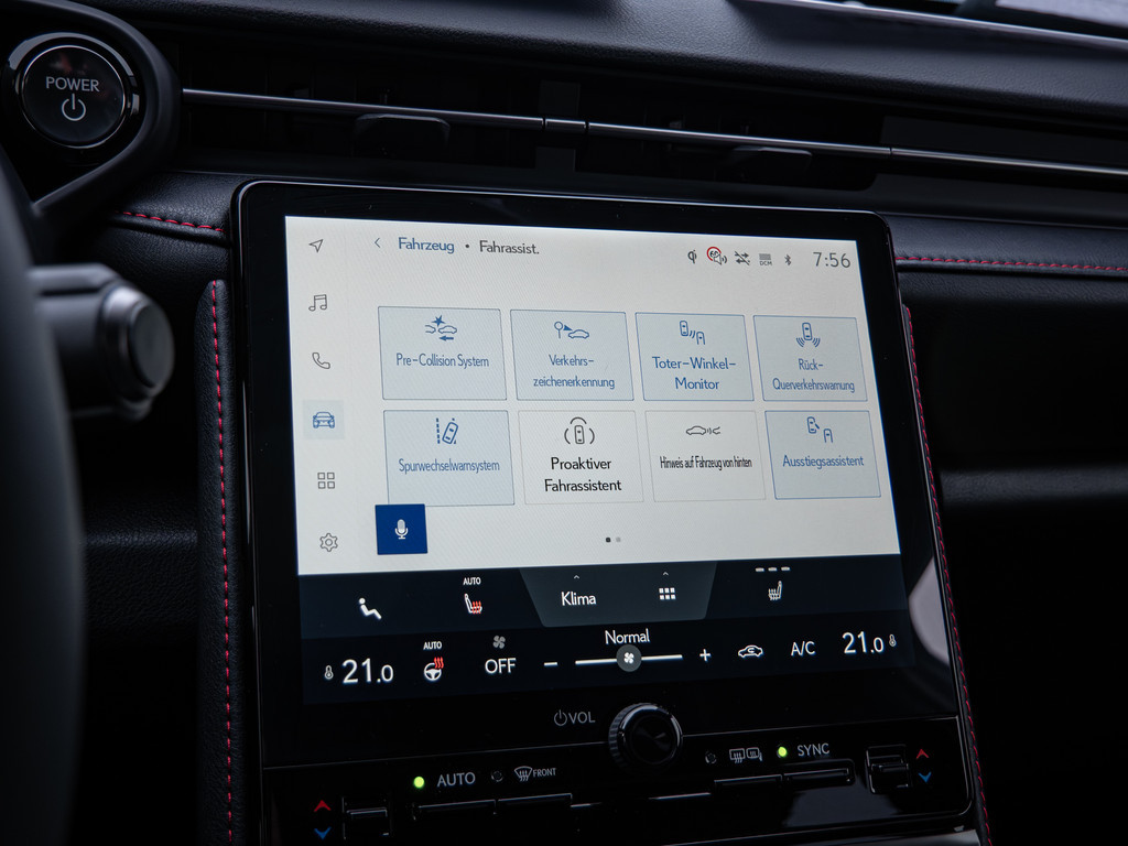 Fahrzeugansicht LEXUS LBX Emotion - Bild 16