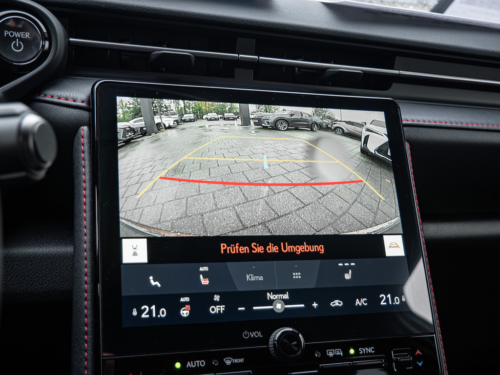 Fahrzeugansicht LEXUS LBX Emotion - Bild 17