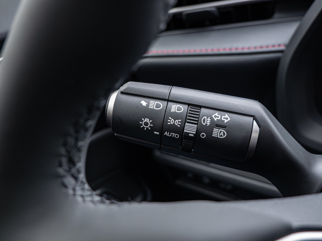 Fahrzeugansicht LEXUS LBX Emotion - Bild 25