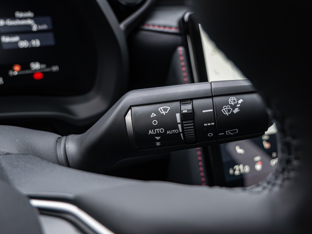 Fahrzeugansicht LEXUS LBX Emotion - Bild 26