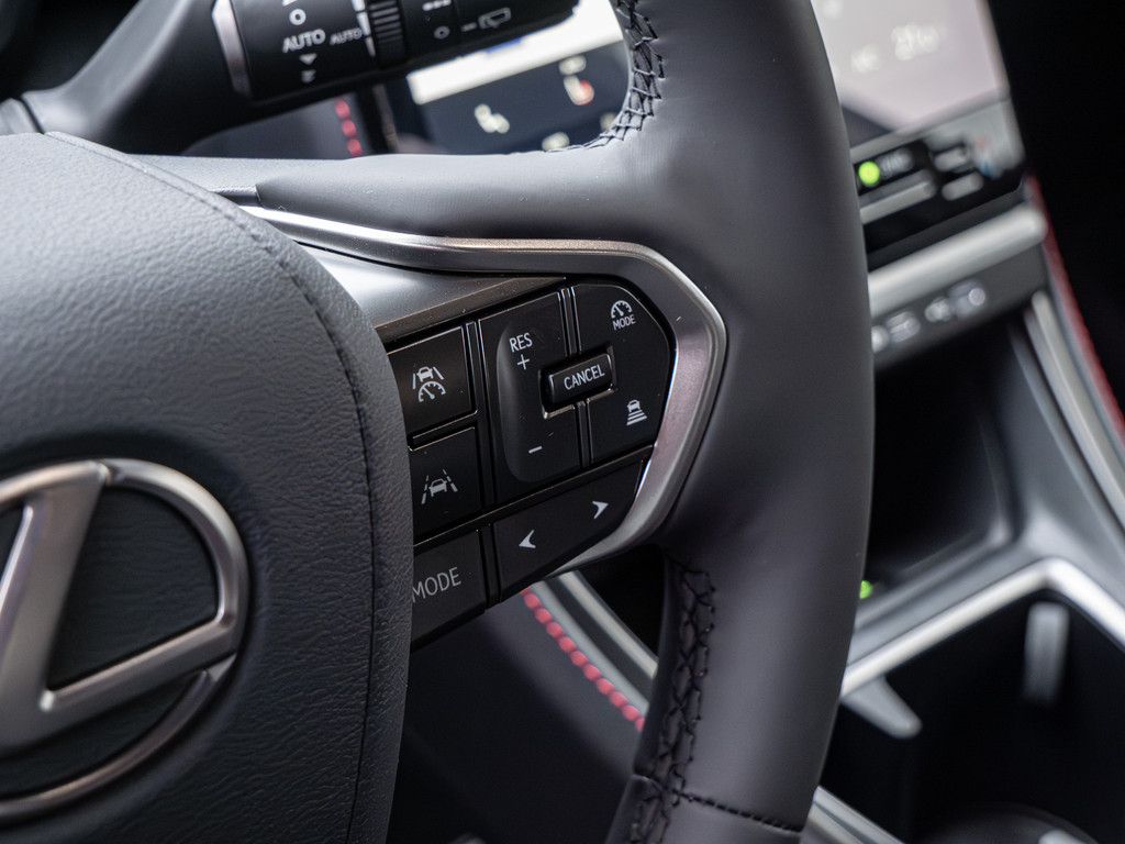 Fahrzeugansicht LEXUS LBX Emotion - Bild 28