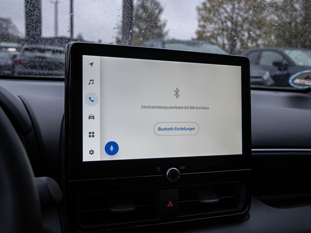 Fahrzeugansicht TOYOTA Yaris Hybrid Style Plus - Bild 16