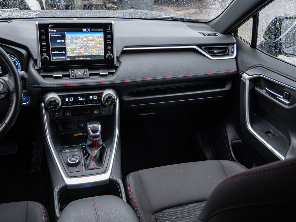 Fahrzeugansicht TOYOTA RAV4 2.5 Plug-in Hybrid 4x4 - Bild 10