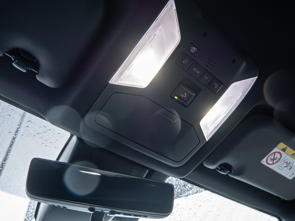 Fahrzeugansicht TOYOTA RAV4 2.5 Plug-in Hybrid 4x4 - Bild 25