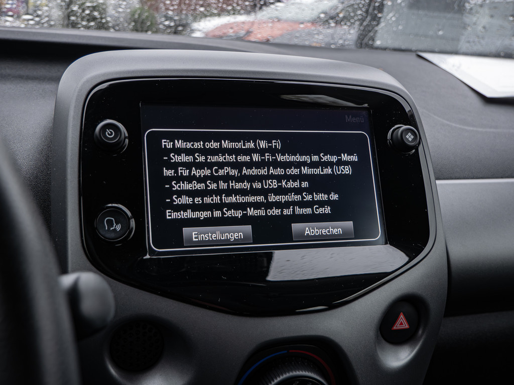 Fahrzeugansicht TOYOTA Aygo 1.0 X Team D - Bild 17