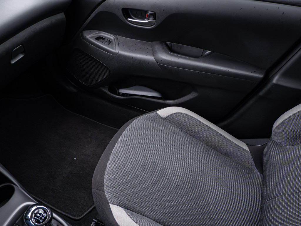 Fahrzeugansicht TOYOTA Aygo 1.0 X Team D - Bild 22