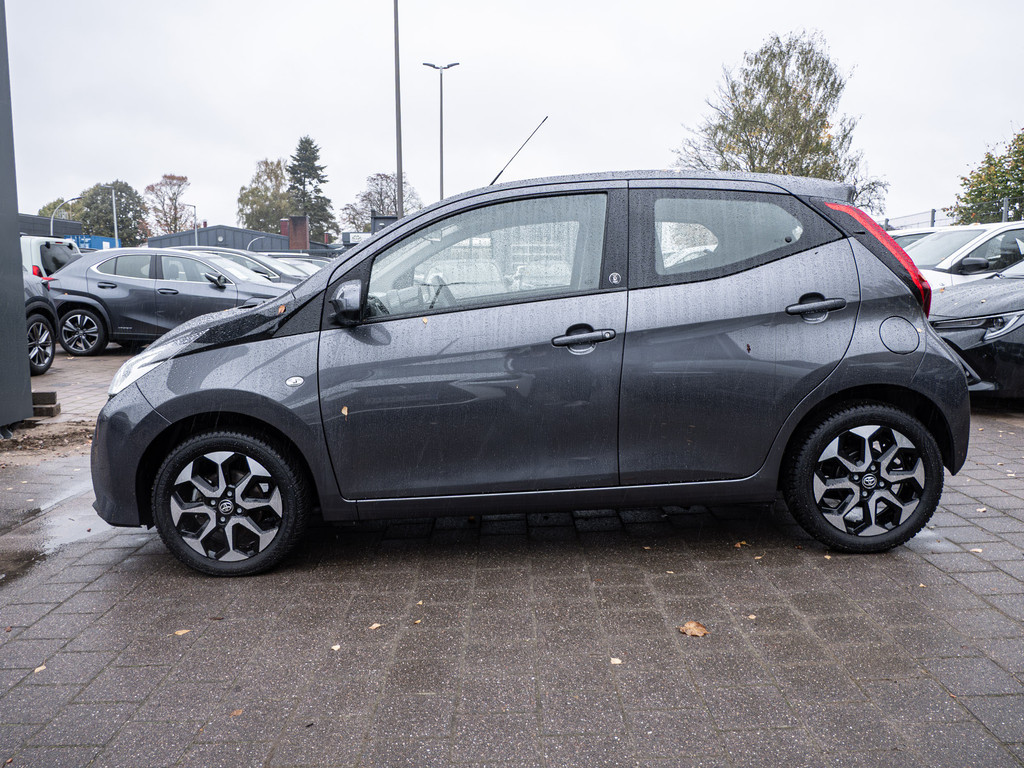 Fahrzeugansicht TOYOTA Aygo 1.0 X Team D - Bild 43