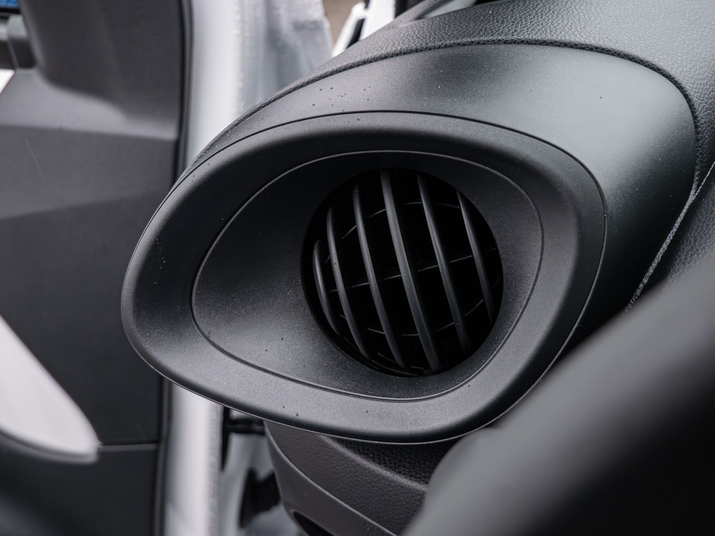 Fahrzeugansicht TOYOTA Aygo X 1.0 Play - Bild 24