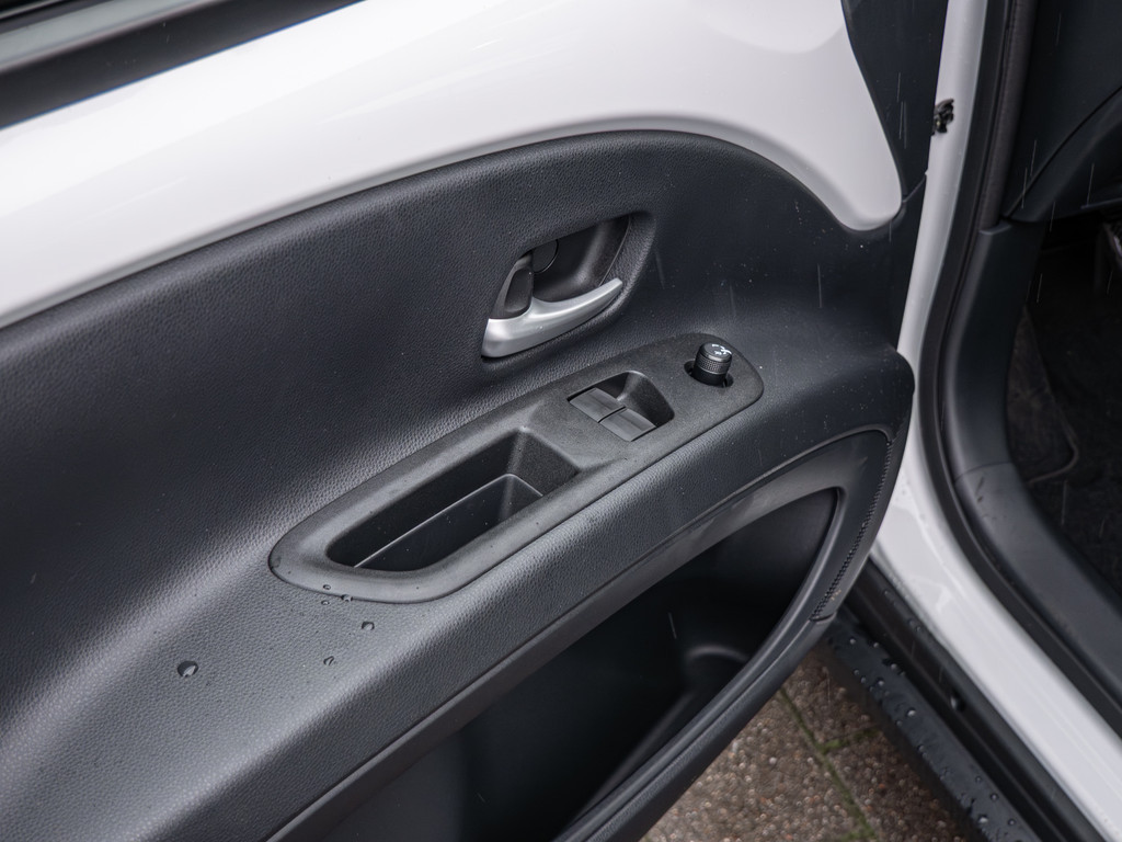 Fahrzeugansicht TOYOTA Aygo X 1.0 Play - Bild 27