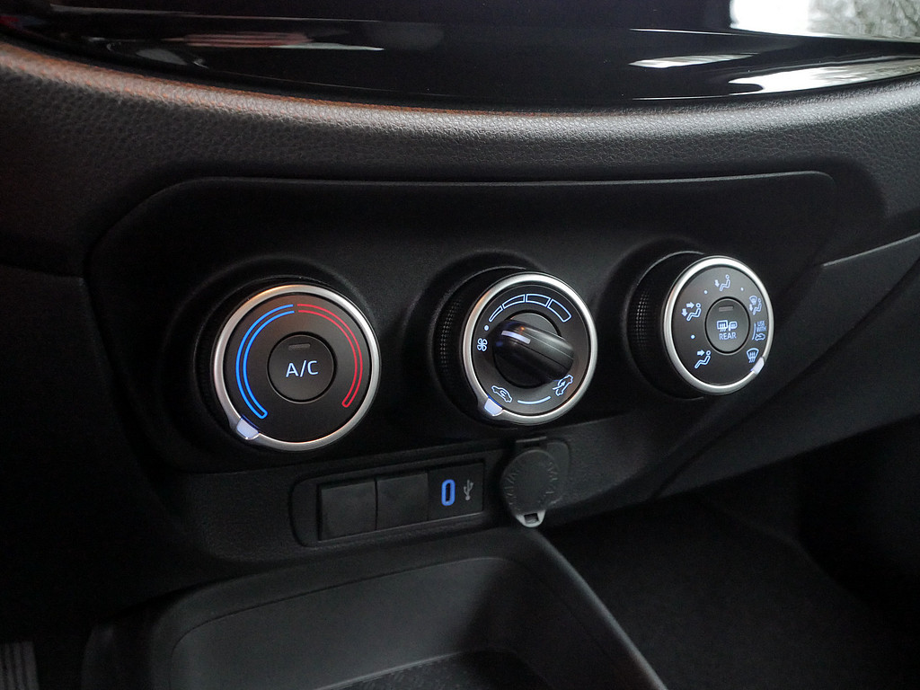 Fahrzeugansicht TOYOTA Aygo X 1.0 Play - Bild 11