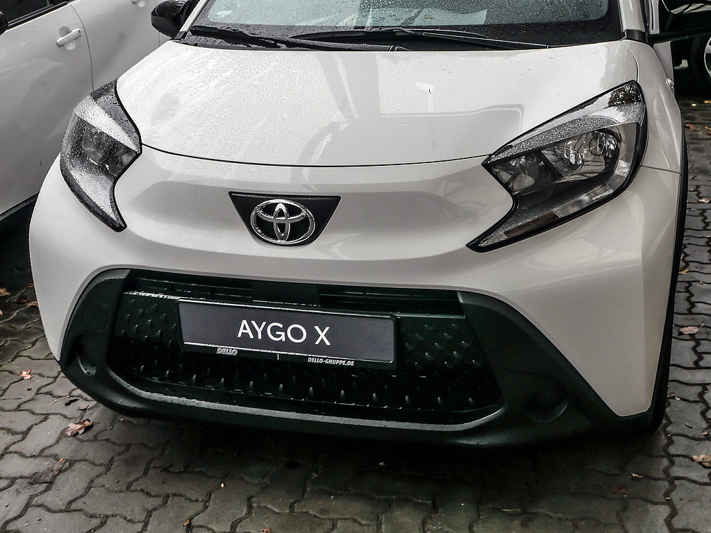 Fahrzeugansicht TOYOTA Aygo X 1.0 Play - Bild 22