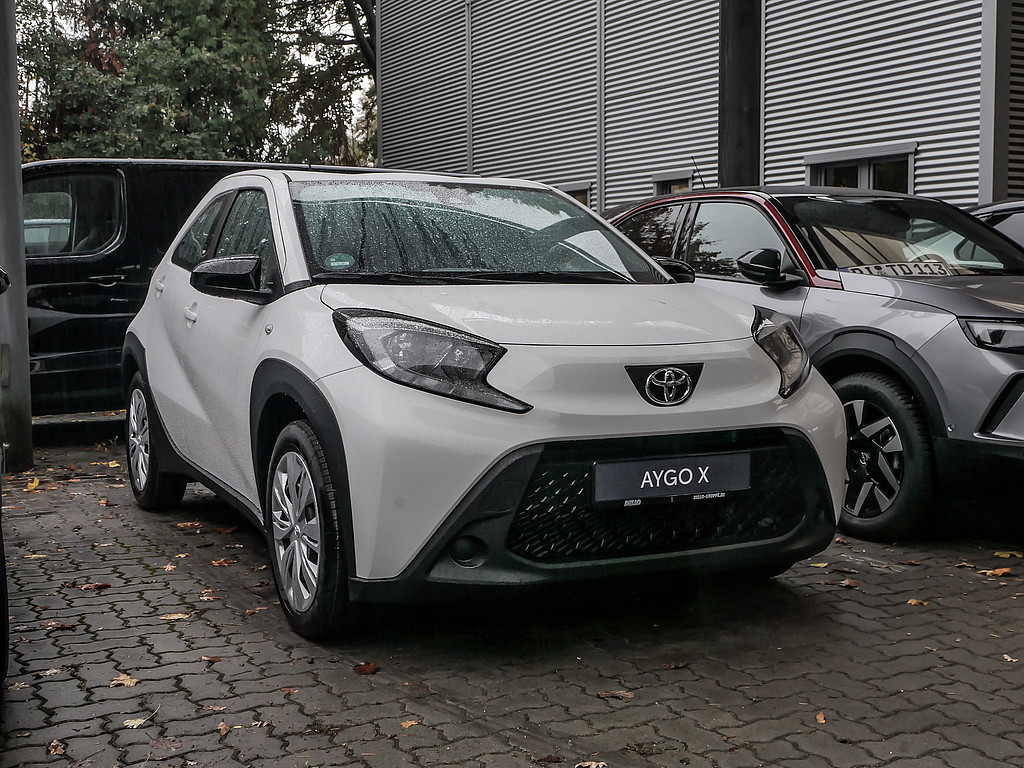 Fahrzeugansicht TOYOTA Aygo X 1.0 Play - Bild 21