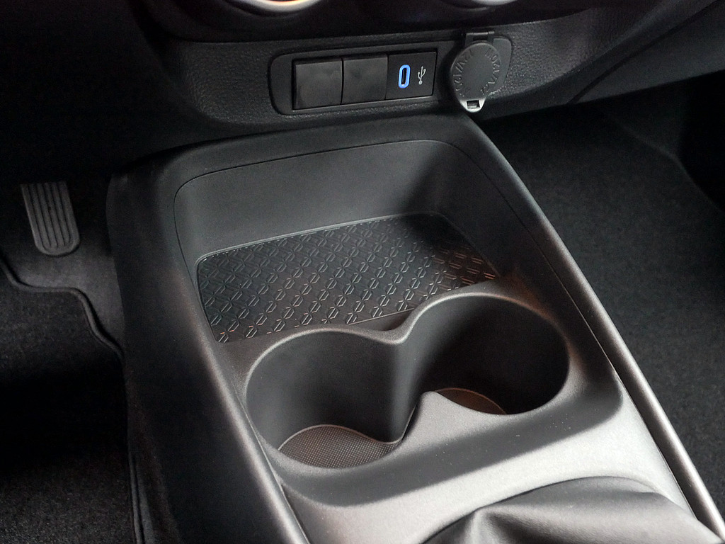 Fahrzeugansicht TOYOTA Aygo X 1.0 Play - Bild 13