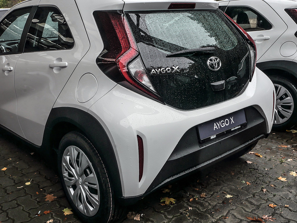 Fahrzeugansicht TOYOTA Aygo X 1.0 Play - Bild 26