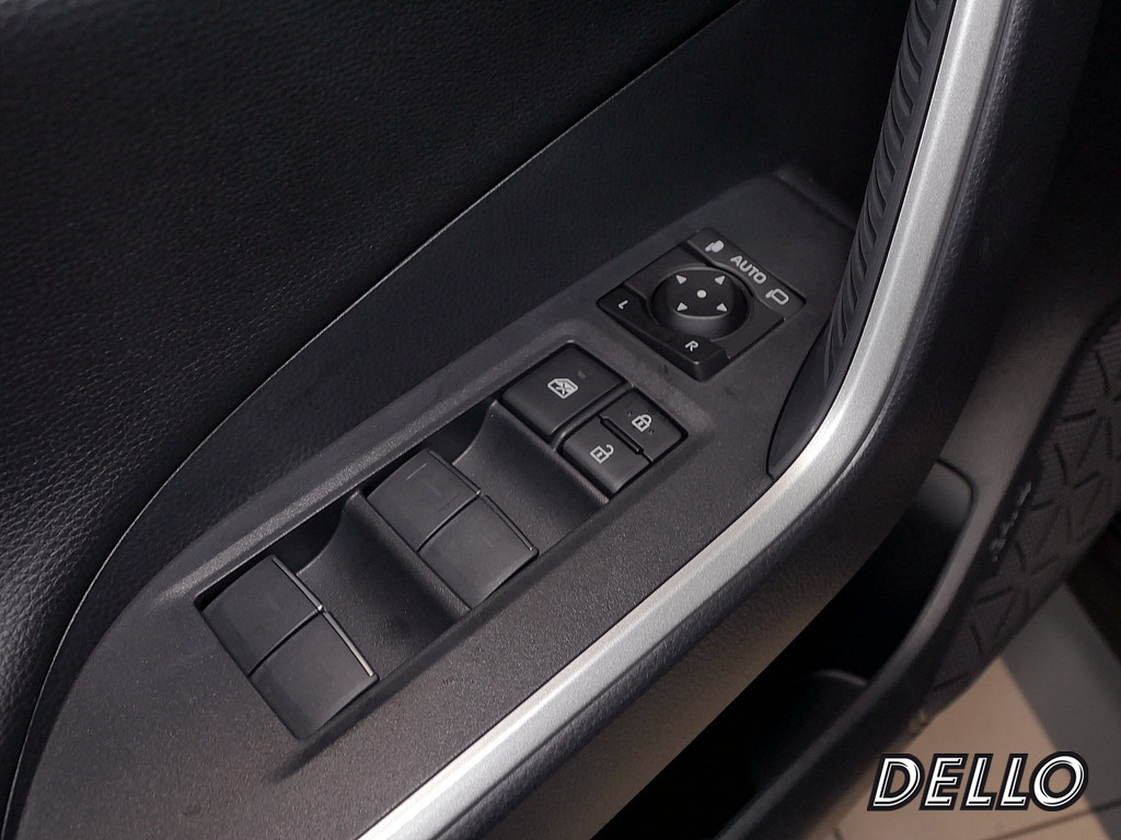 Fahrzeugansicht TOYOTA RAV4 2.5 Plug-in Hybrid 4x4 Teamplayer - Bild 13