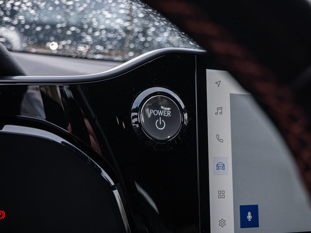 Fahrzeugansicht LEXUS NX 450h + Executive - Bild 17