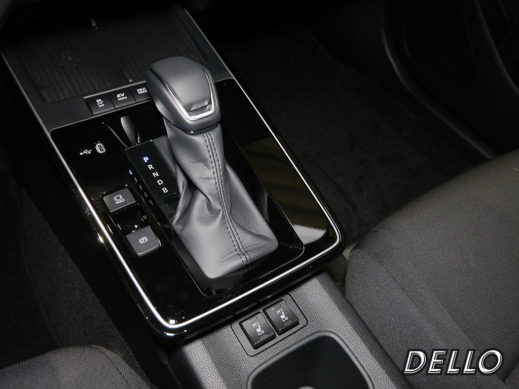 Fahrzeugansicht TOYOTA Corolla Cross 2.0 Hybrid - Bild 19