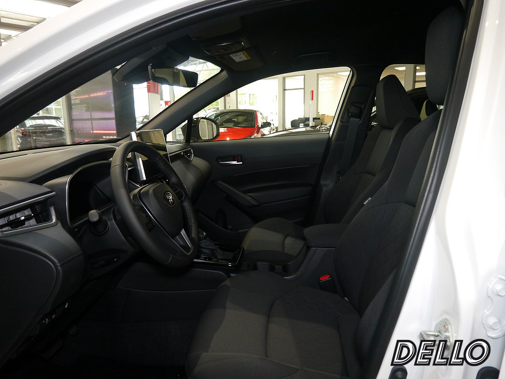 Fahrzeugansicht TOYOTA Corolla Cross 2.0 Hybrid - Bild 7