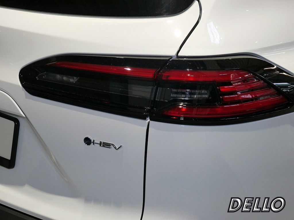 Fahrzeugansicht TOYOTA Corolla Cross 2.0 Hybrid - Bild 36