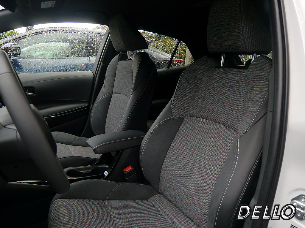 Fahrzeugansicht TOYOTA Corolla 1.8 Hybrid Teamplayer - Bild 22