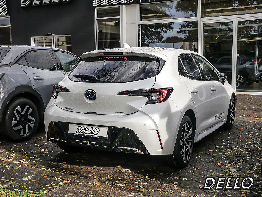 Fahrzeugansicht TOYOTA Corolla 1.8 Hybrid Teamplayer - Bild 23