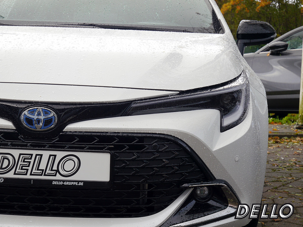 Fahrzeugansicht TOYOTA Corolla 1.8 Hybrid Teamplayer - Bild 25