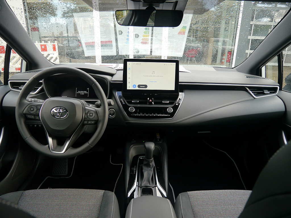 Fahrzeugansicht TOYOTA Corolla 1.8 Hybrid Teamplayer - Bild 31