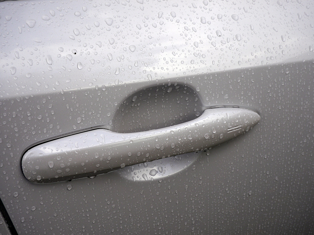 Fahrzeugansicht TOYOTA Corolla 1.8 Hybrid Teamplayer - Bild 2