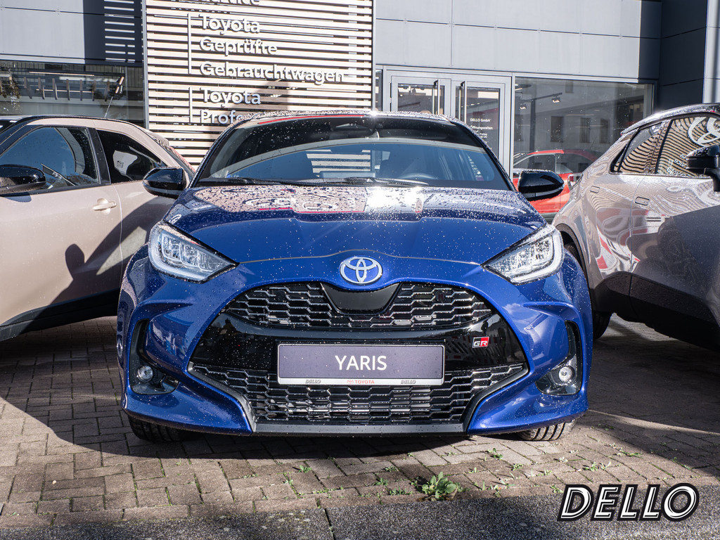 Fahrzeugansicht TOYOTA Yaris 1.5 Hybrid GR Sport - Bild 12
